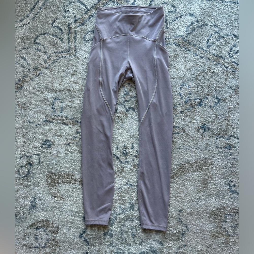 Lululemon Power Thru High-Rise Tight 25” size 4